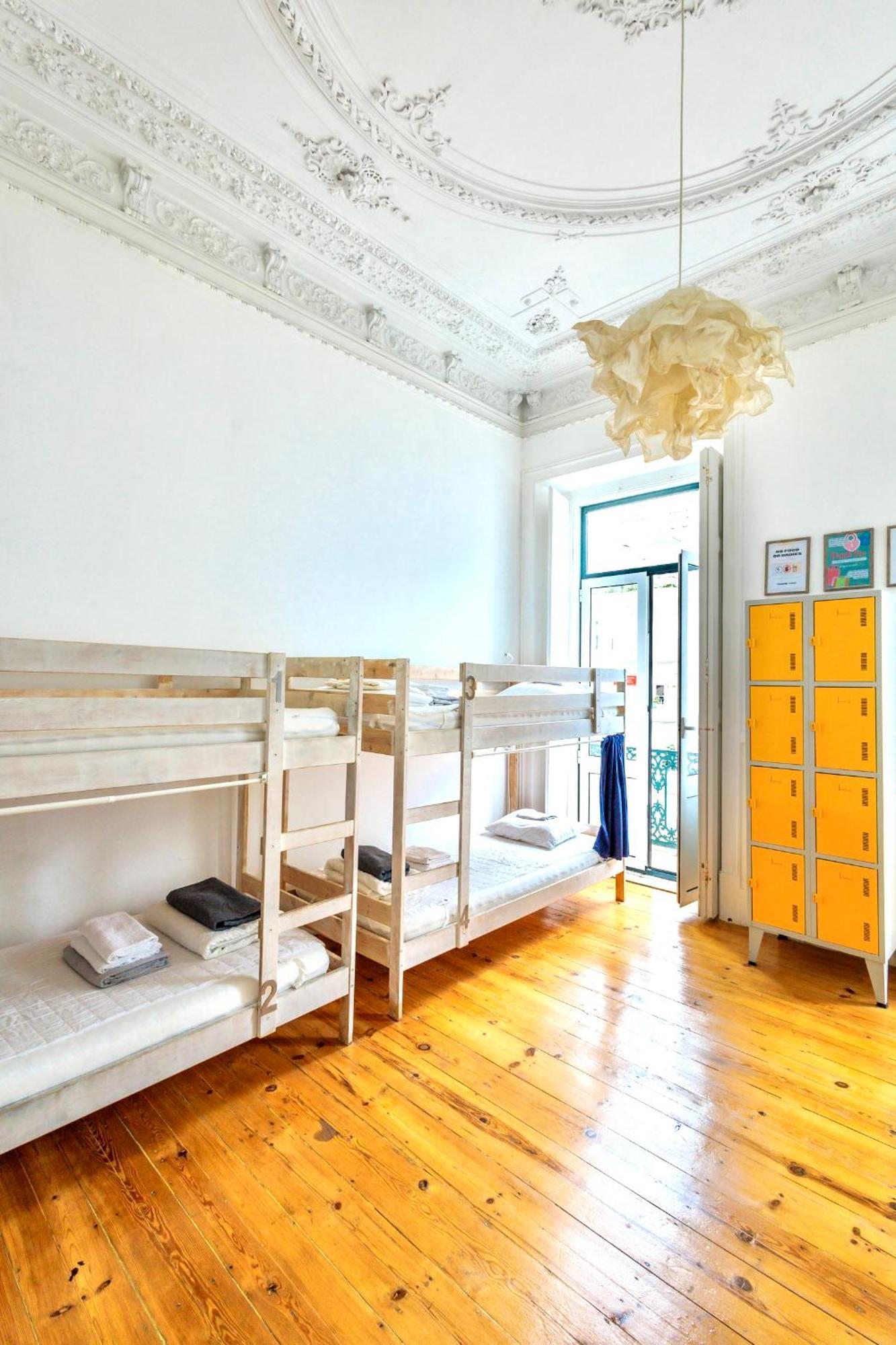 Ambiente Hostel Lisboa Værelse billede